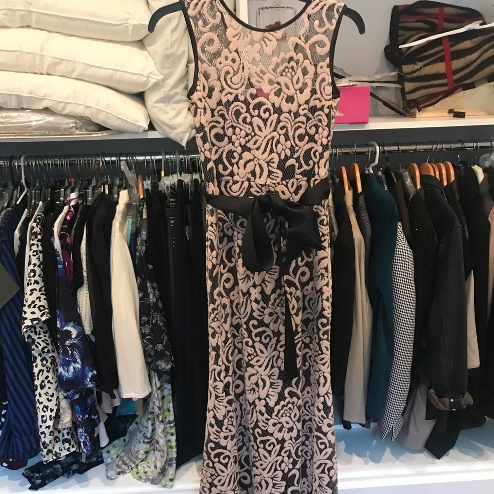 Size 4 gown!